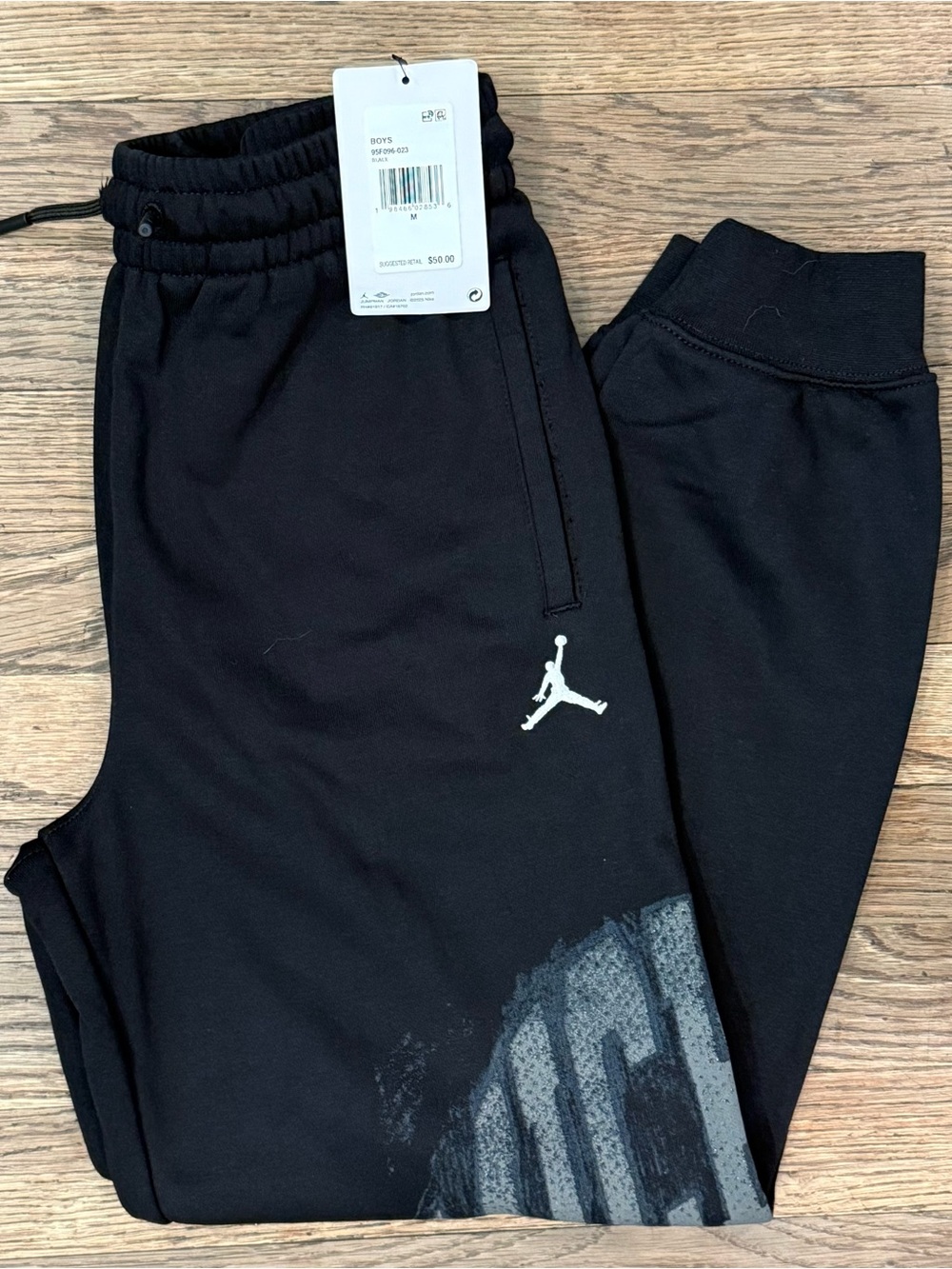 Boys Jordan Fleece Joggers – Size Medium NWT